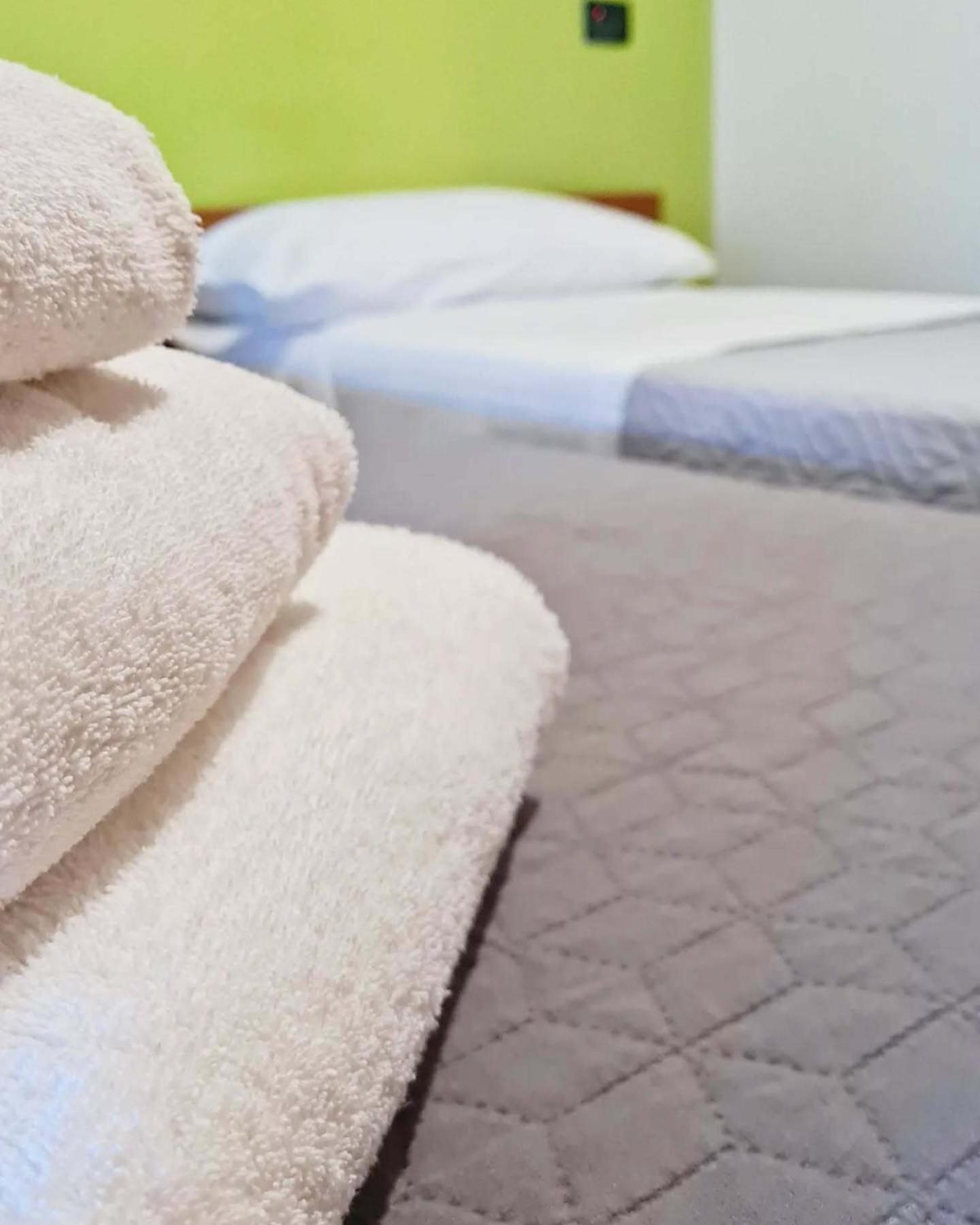 4 Venti Hotell Curtatone Exteriör bild
