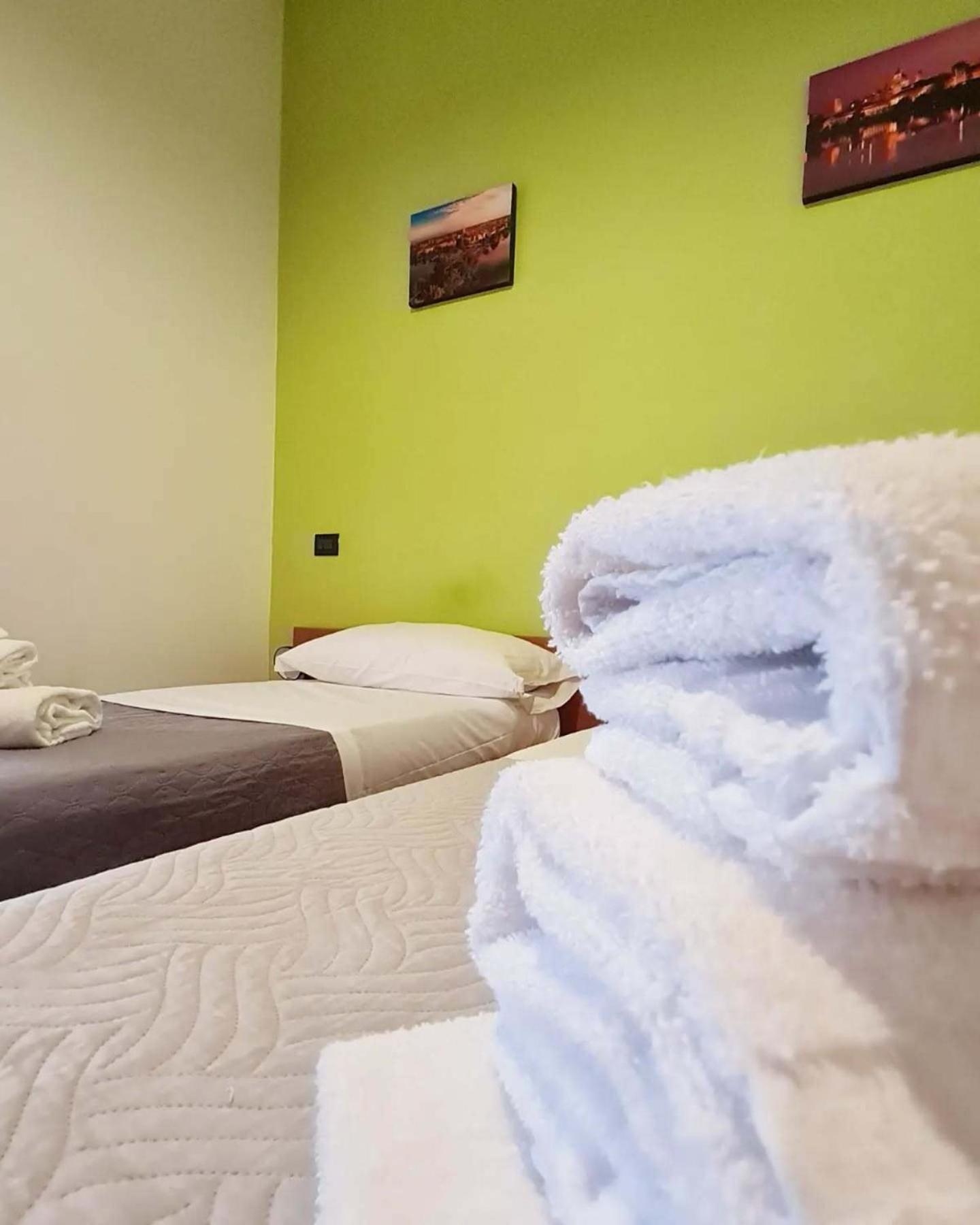 4 Venti Hotell Curtatone Exteriör bild