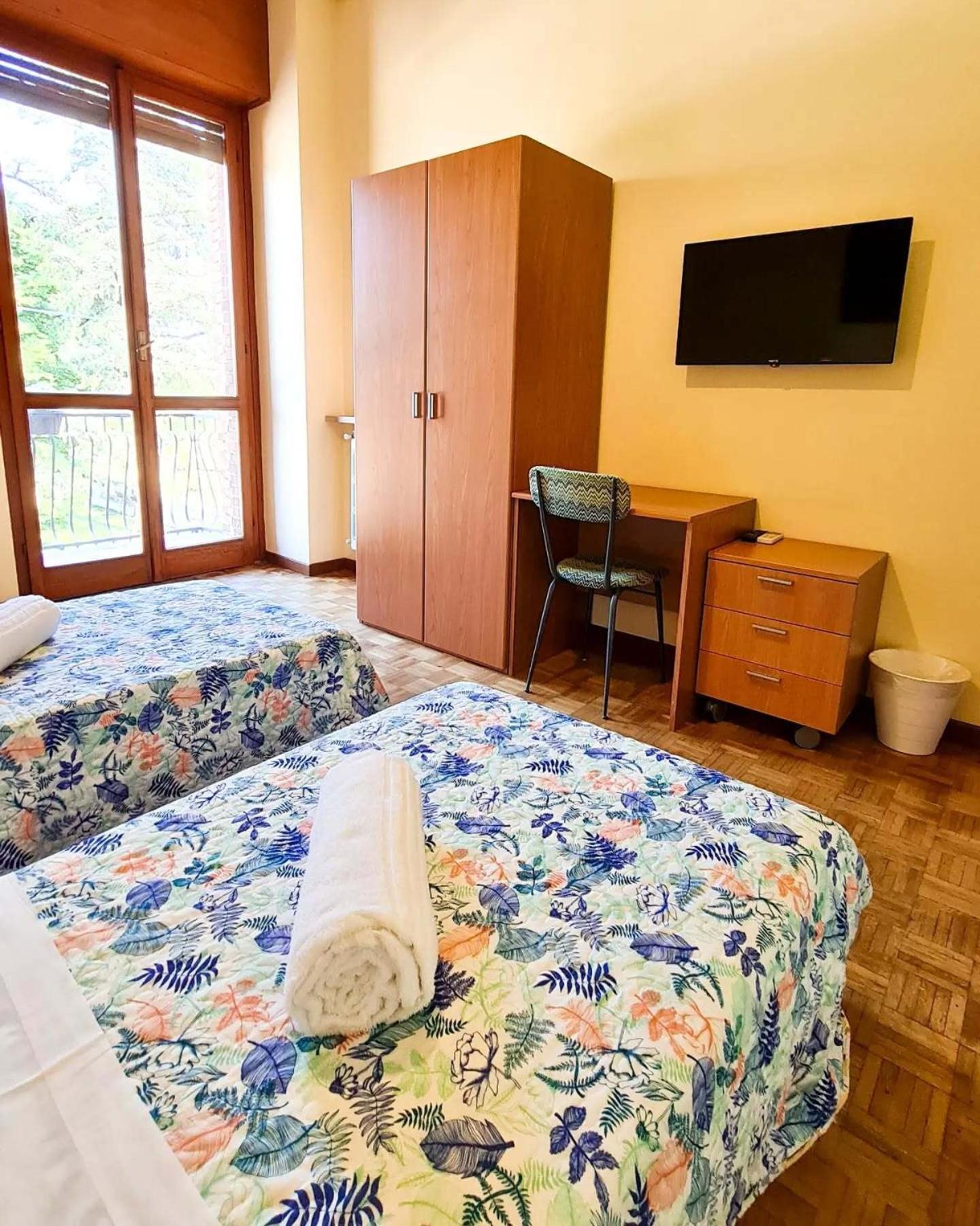 4 Venti Hotell Curtatone Exteriör bild