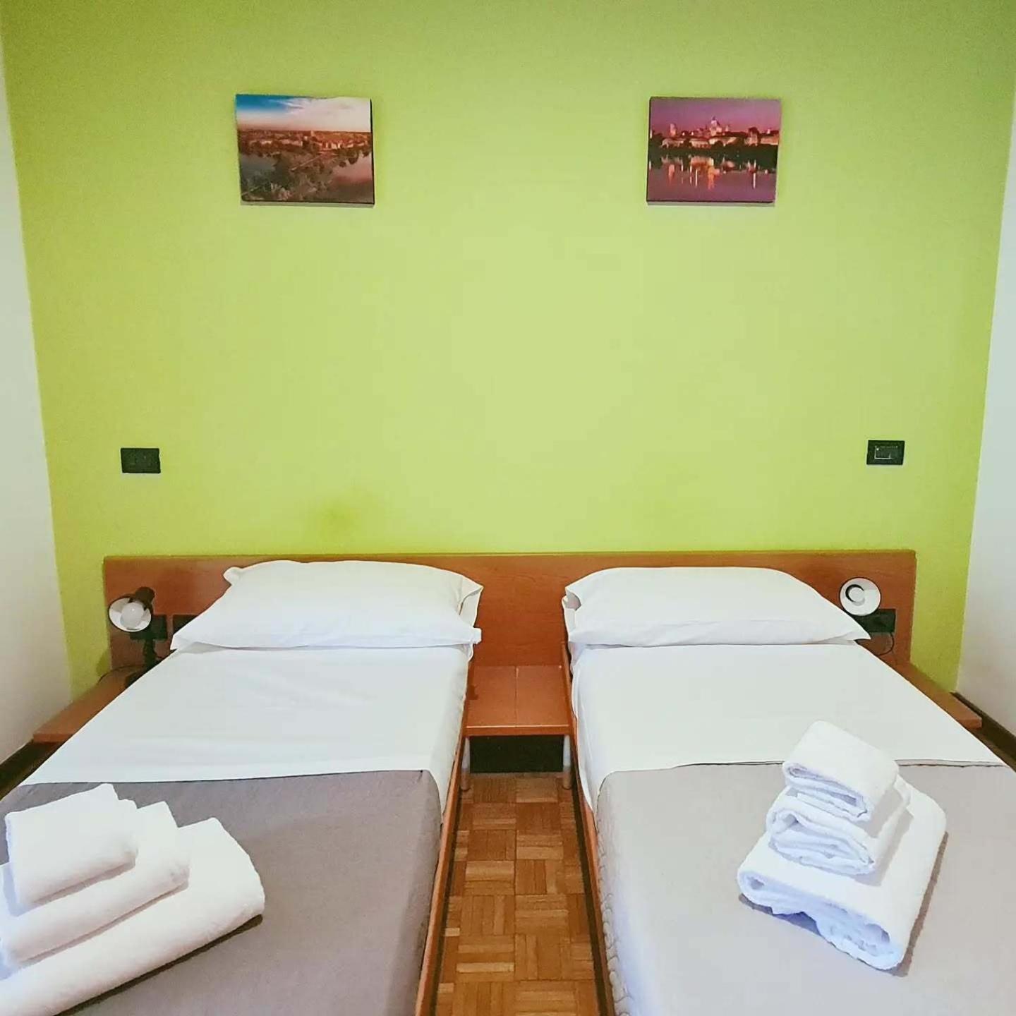 4 Venti Hotell Curtatone Exteriör bild
